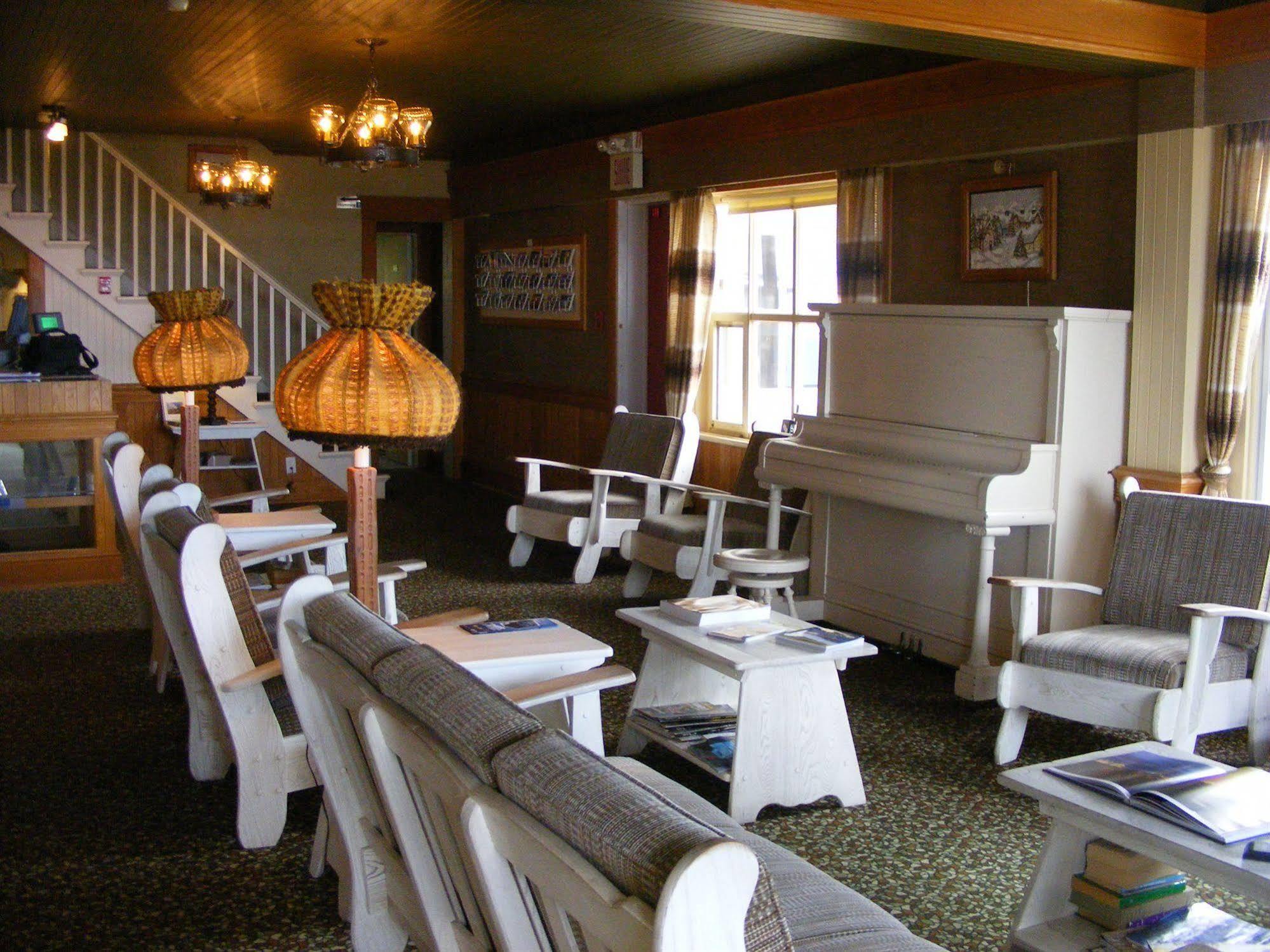Hotel Motel Bon Accueil Rivière-la-Madeleine Extérieur photo