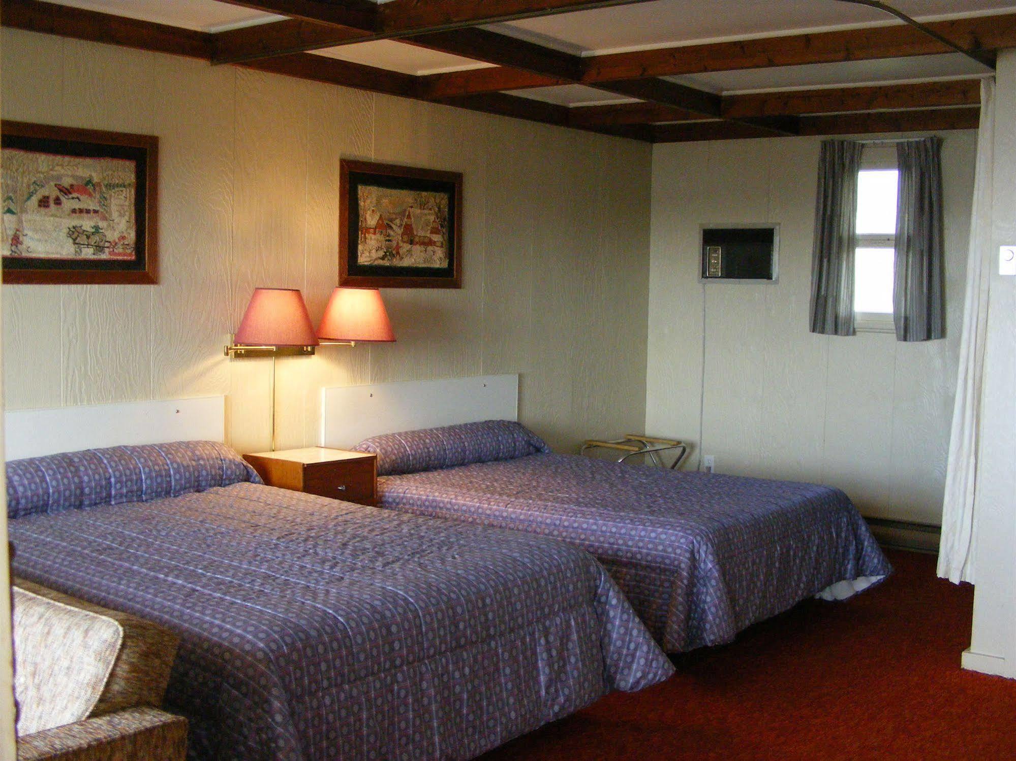 Hotel Motel Bon Accueil Rivière-la-Madeleine Extérieur photo